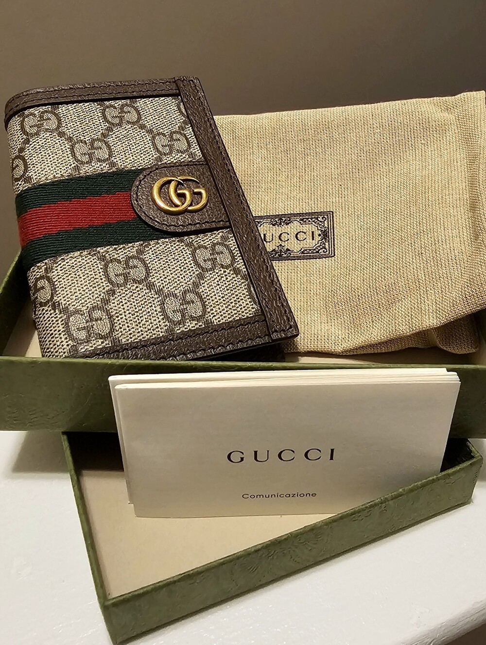 Authentic Gucci Ophidia GG Card Case